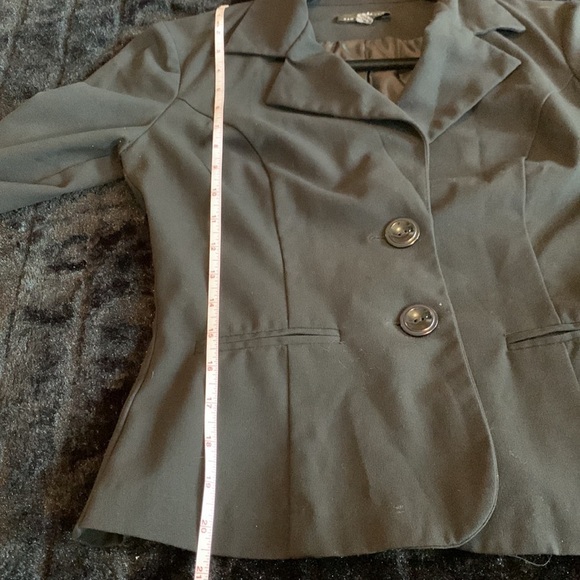 I.N. San Francisco- Double Button Suiting Blazer Size Small - Picture 10 of 11